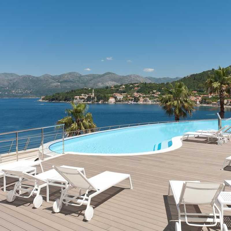 Oceanfront resort in Dubrovnik Croatia all inclusive spa package